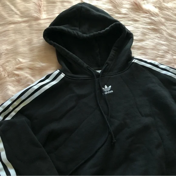 Adidas Originals Cropped Hoodie in Black - Picture 5 of 8